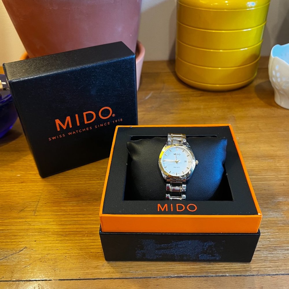 Mido Madison VI Swiss Quartz Two-Tone Watch - Picture 2 of 6